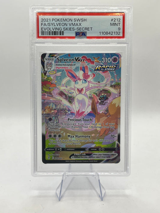 Sylveon Vmax Alt Art PSA 9 - Evolving Skies 2021