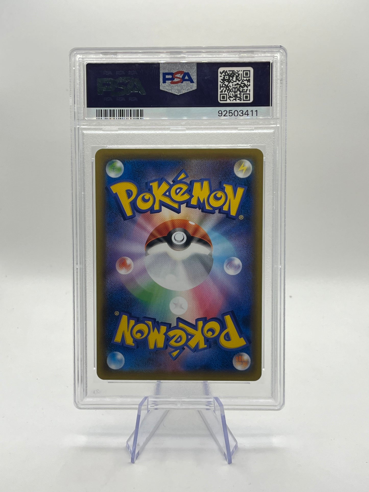 Pikachu V PSA 9 - 25th Anniversary Golden Box 2021