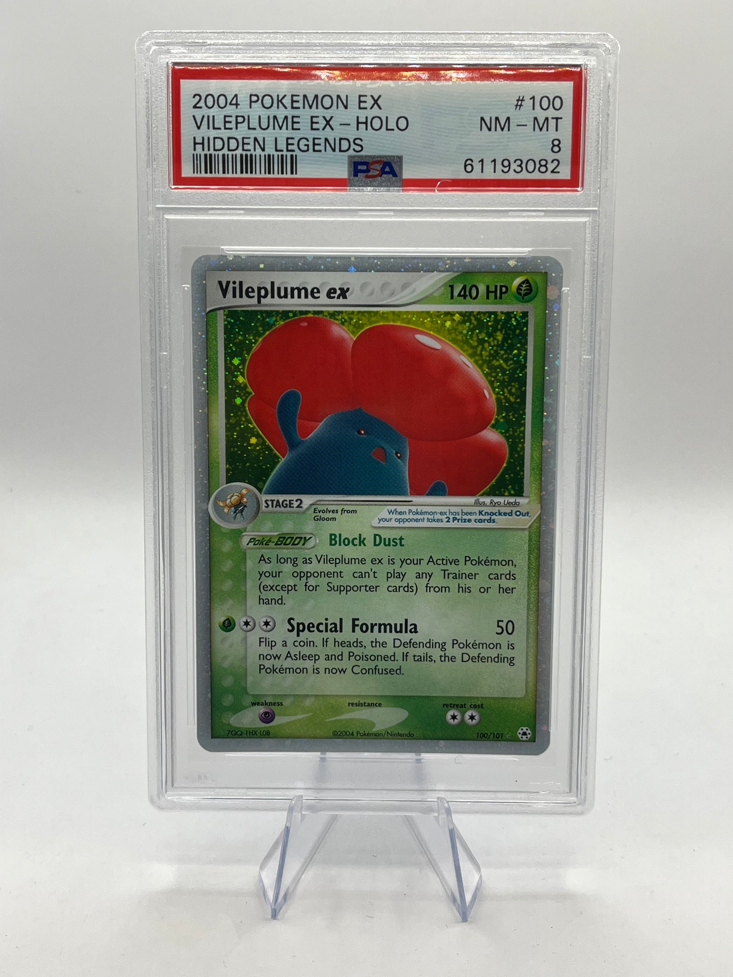 Vileplume ex PSA 8 - Hidden Legends 2004