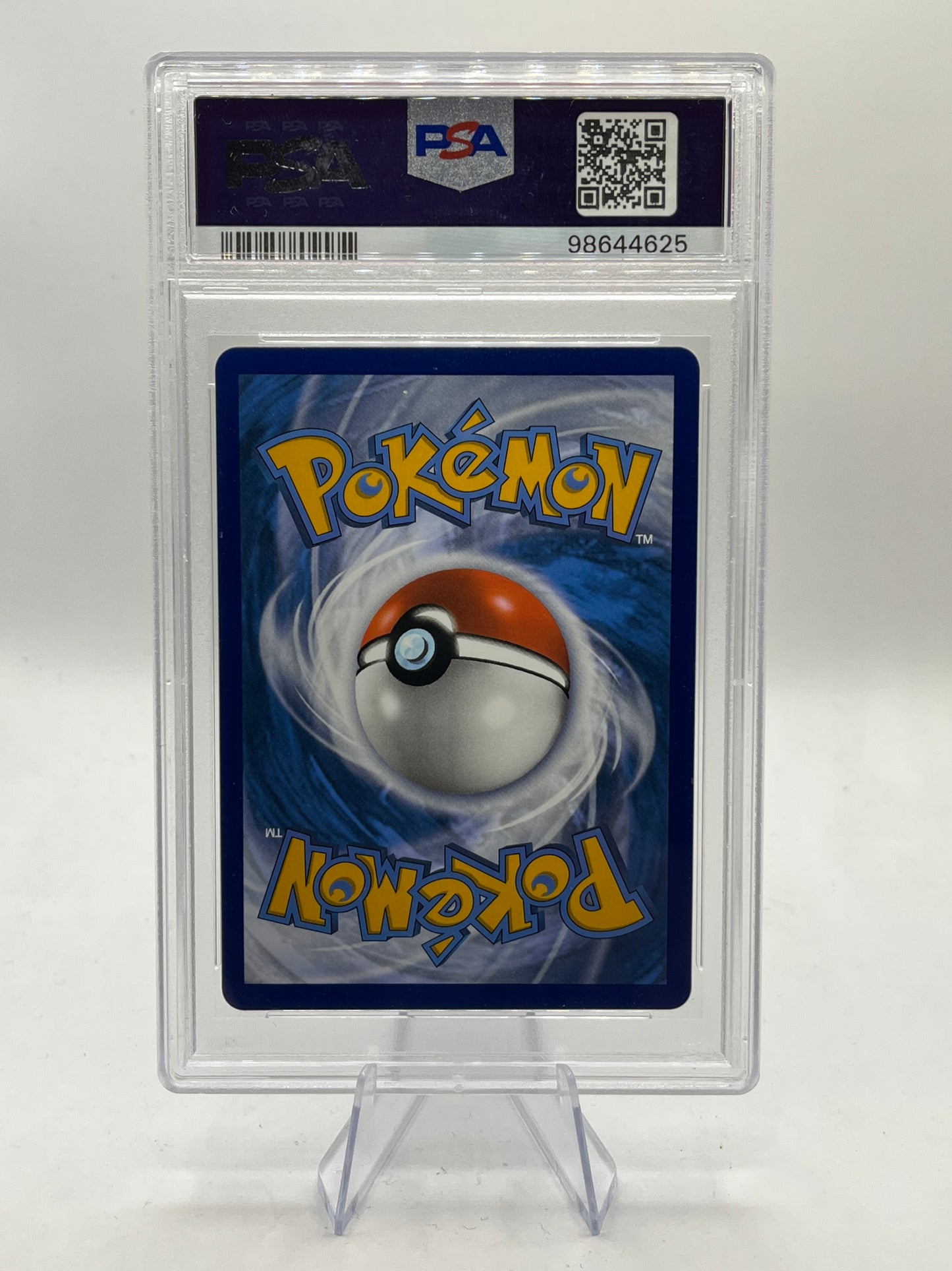 Galarian Moltres V Alt Art PSA 10 - Chilling Reign 2021